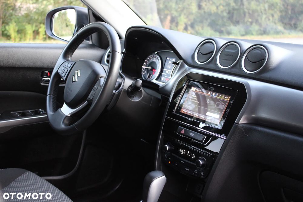 Suzuki Vitara 1.4 Boosterjet SHVS Premium 2WD - 24