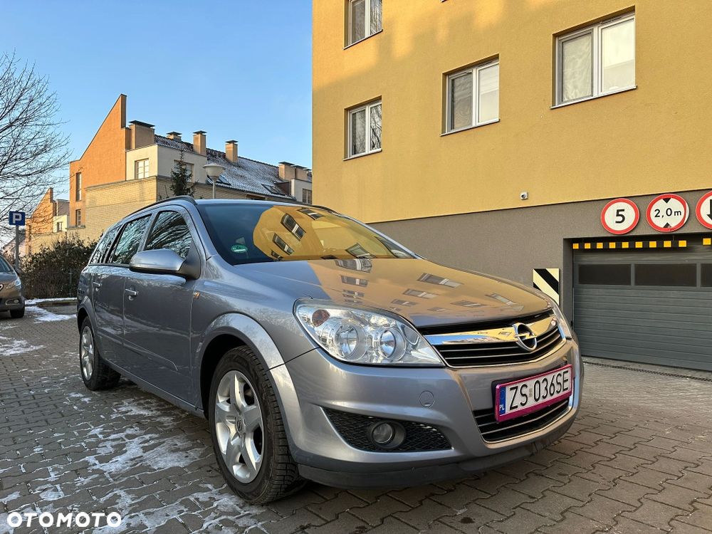Opel Astra - 2