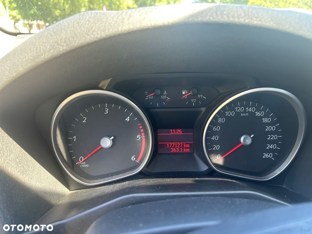 Ford Mondeo 1.8 TDCi Trend - 9