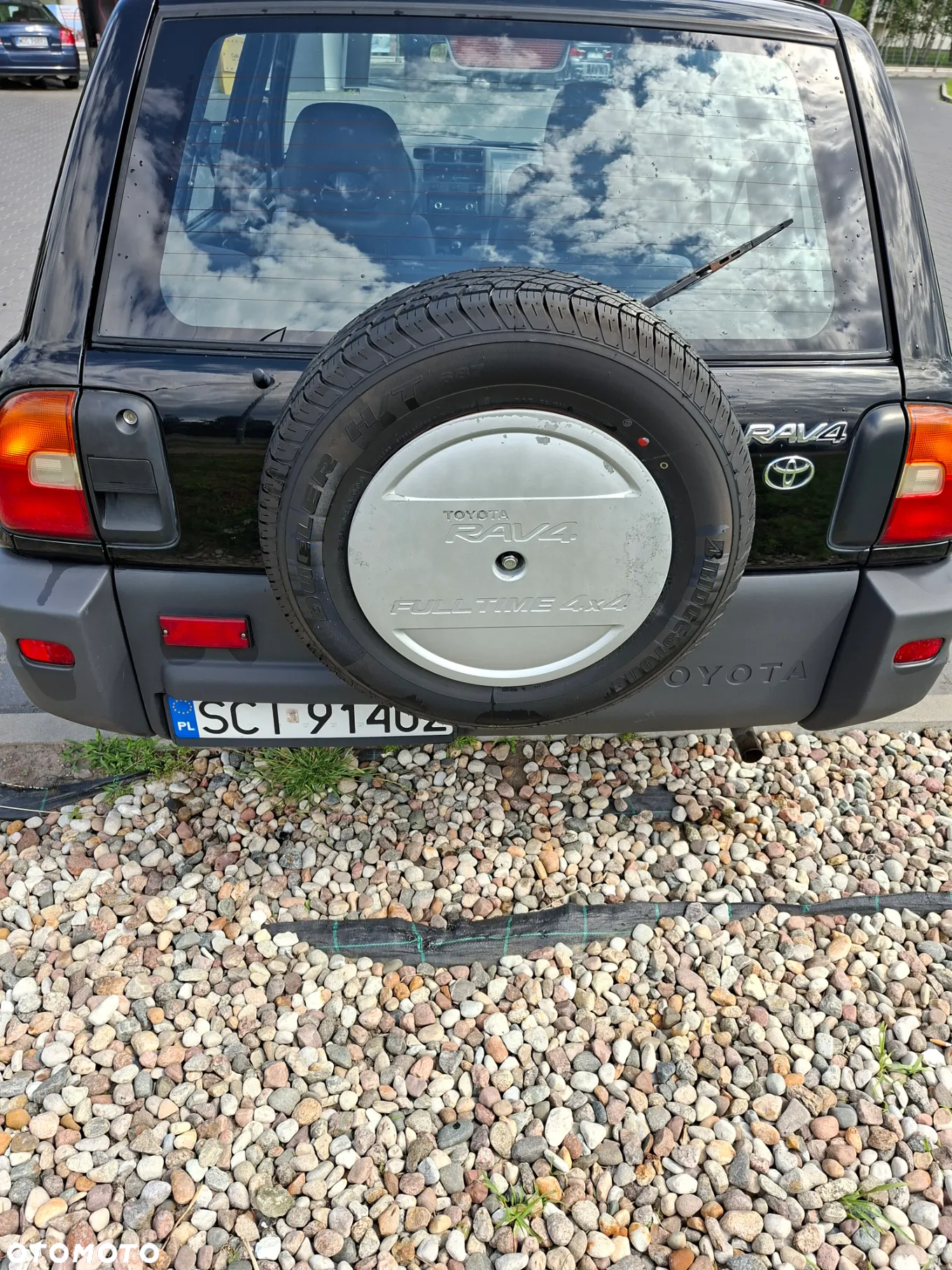 Toyota RAV4 2.0 - 5