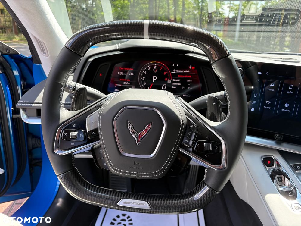 Chevrolet Corvette - 30