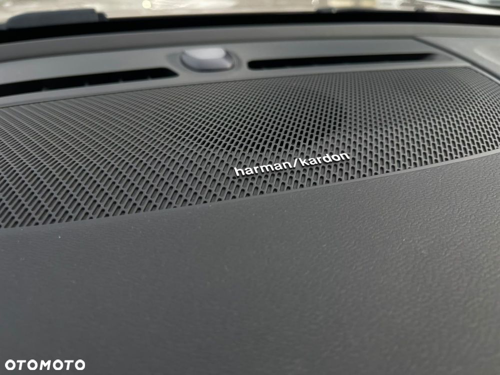 Volvo C40 - 14
