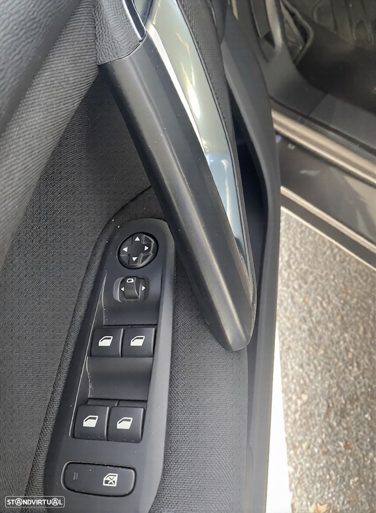 Peugeot 308 PureTech 110 Active Pack - 17