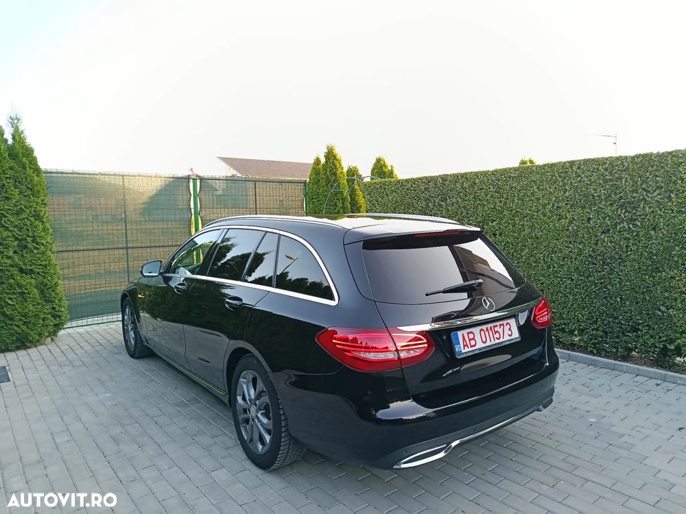 Mercedes-Benz C - 5