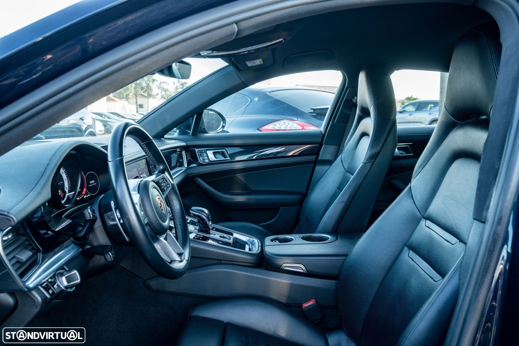 Porsche Panamera 4 Executive - 10