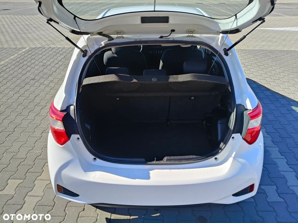 Toyota Yaris - 11