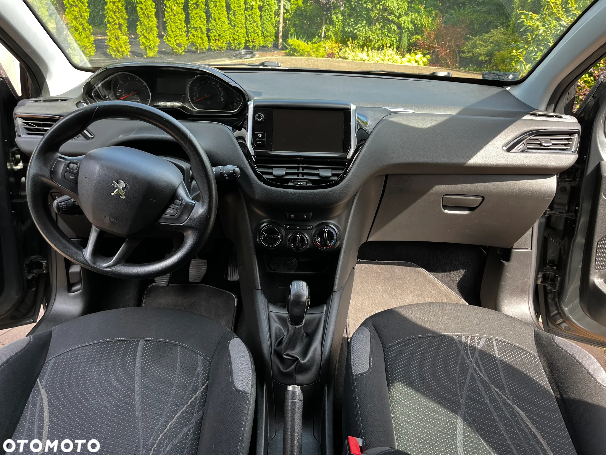 Peugeot 208 1.2 PureTech Allure - 15