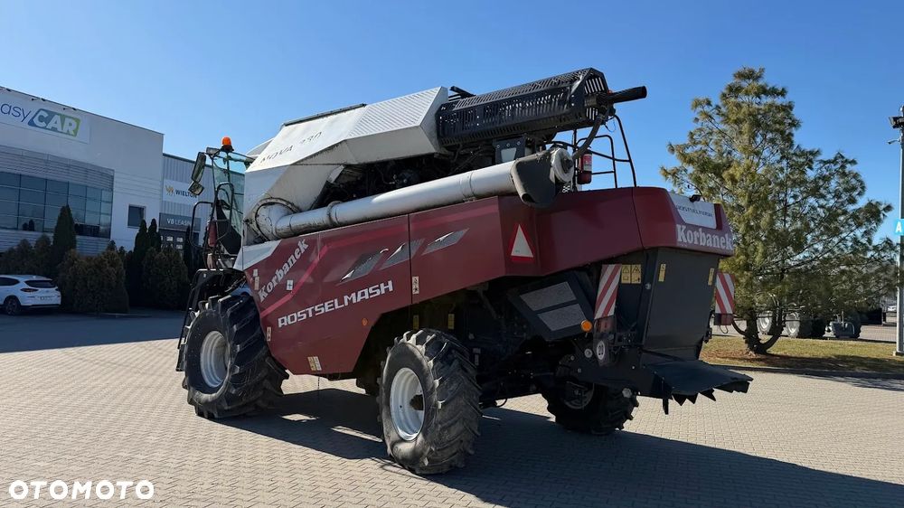 Rostselmash Nova 330 - 7