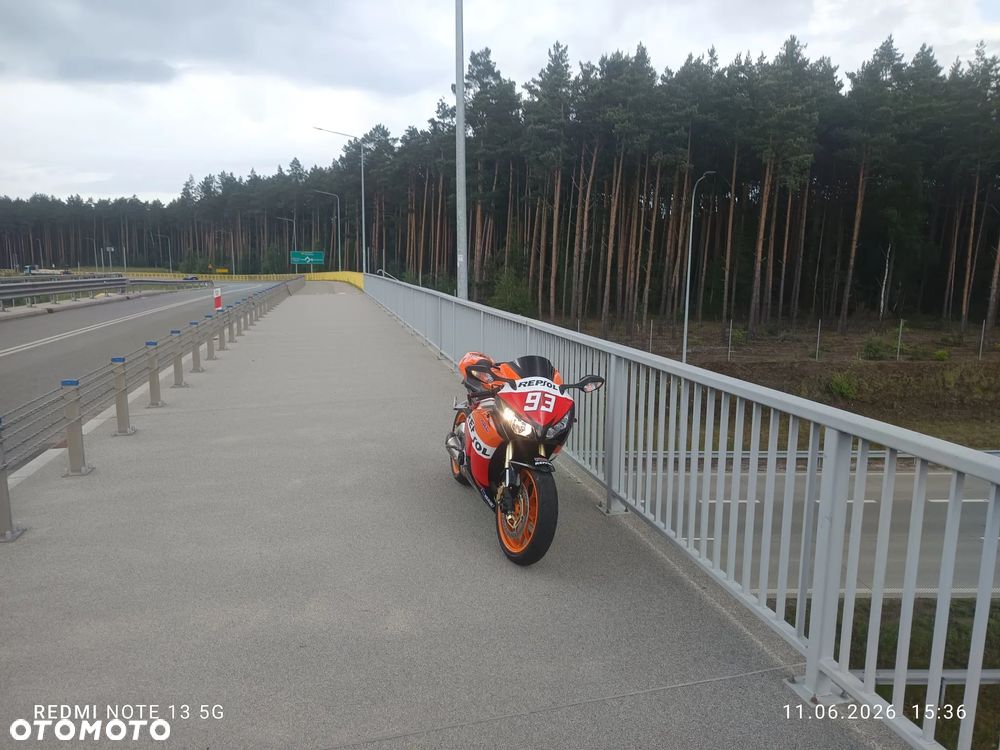 Honda CBR - 6