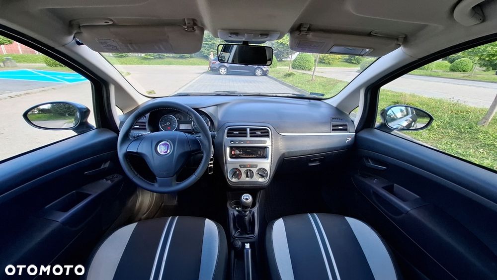 Fiat Grande Punto 1.4 8V Energy - 8