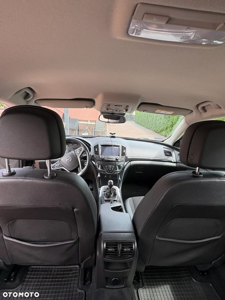 Opel Insignia - 8