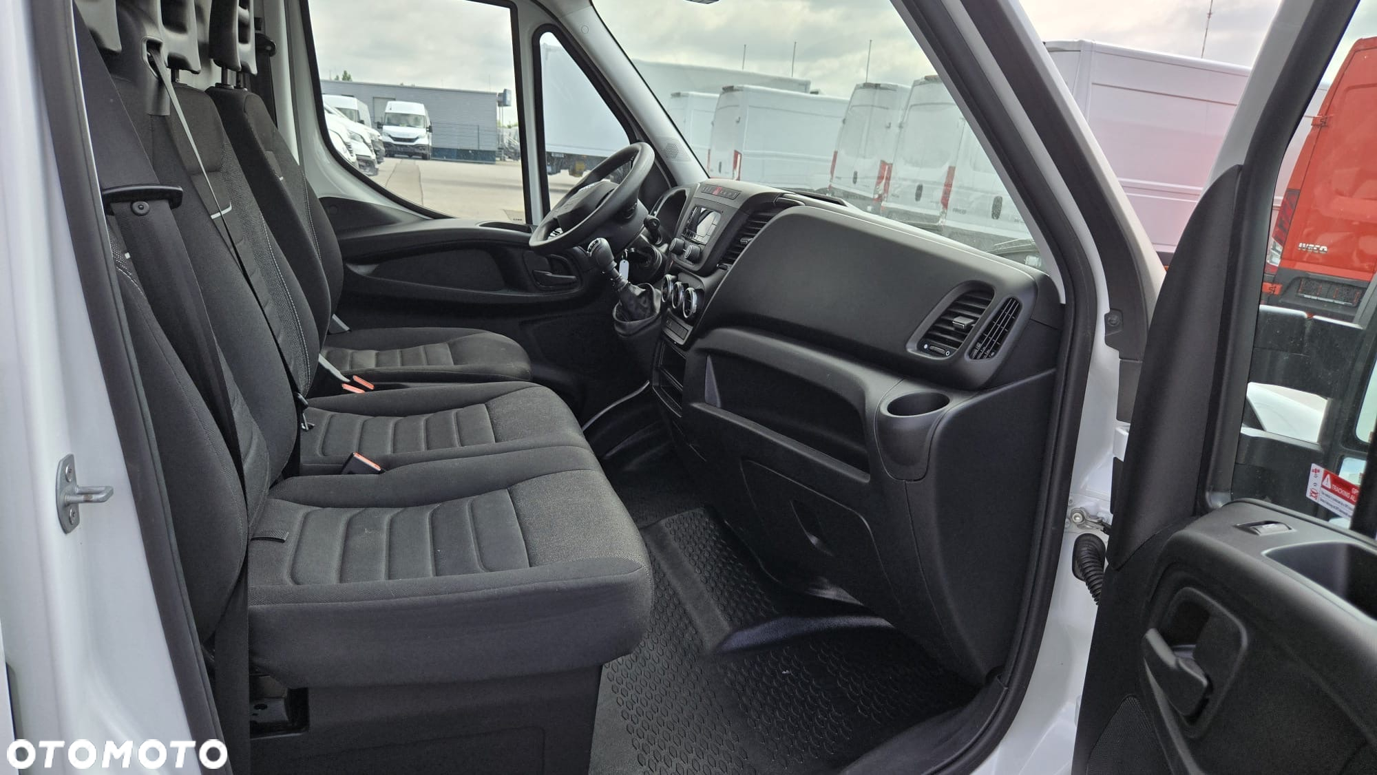 Iveco 2023 Daily/MAXI/tylko 57tkm/Serwis IVECO/manual/ - 13