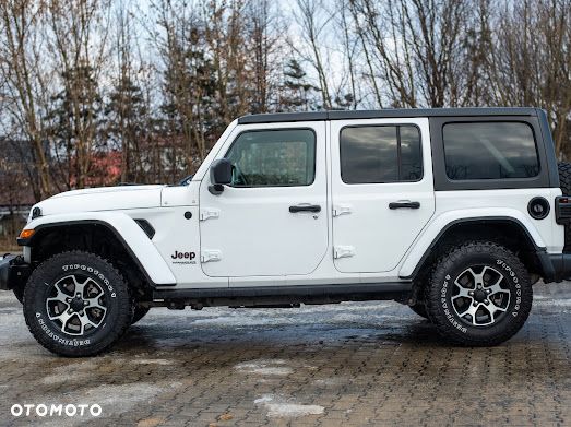 Jeep Wrangler - 5