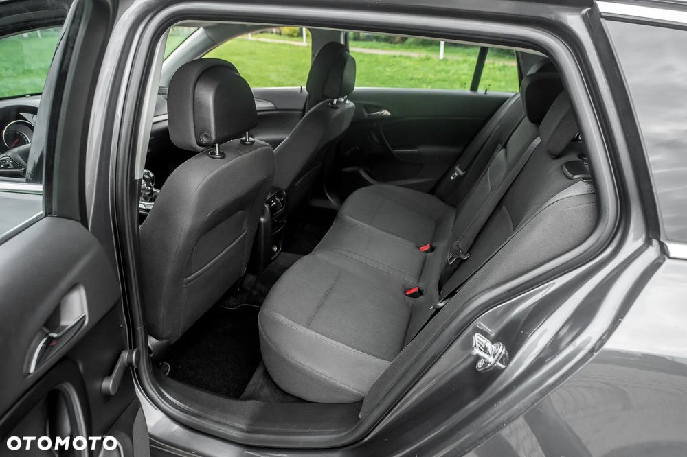 Opel Insignia 1.8 Cosmo - 18