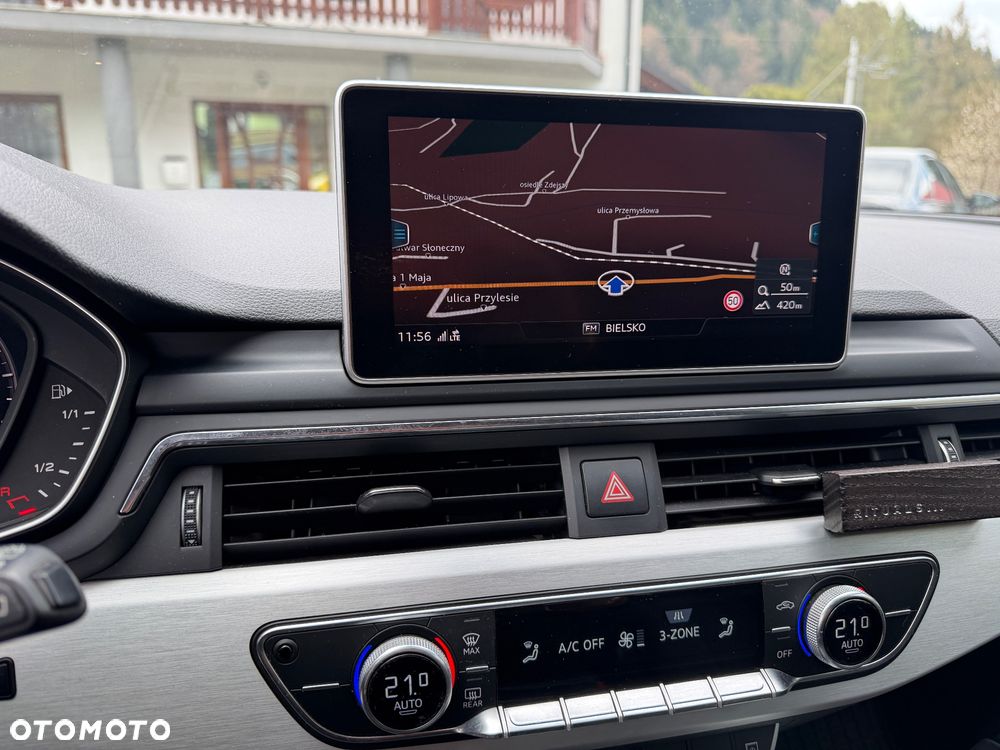 Audi A4 Avant 2.0 TDI Sport S tronic - 12