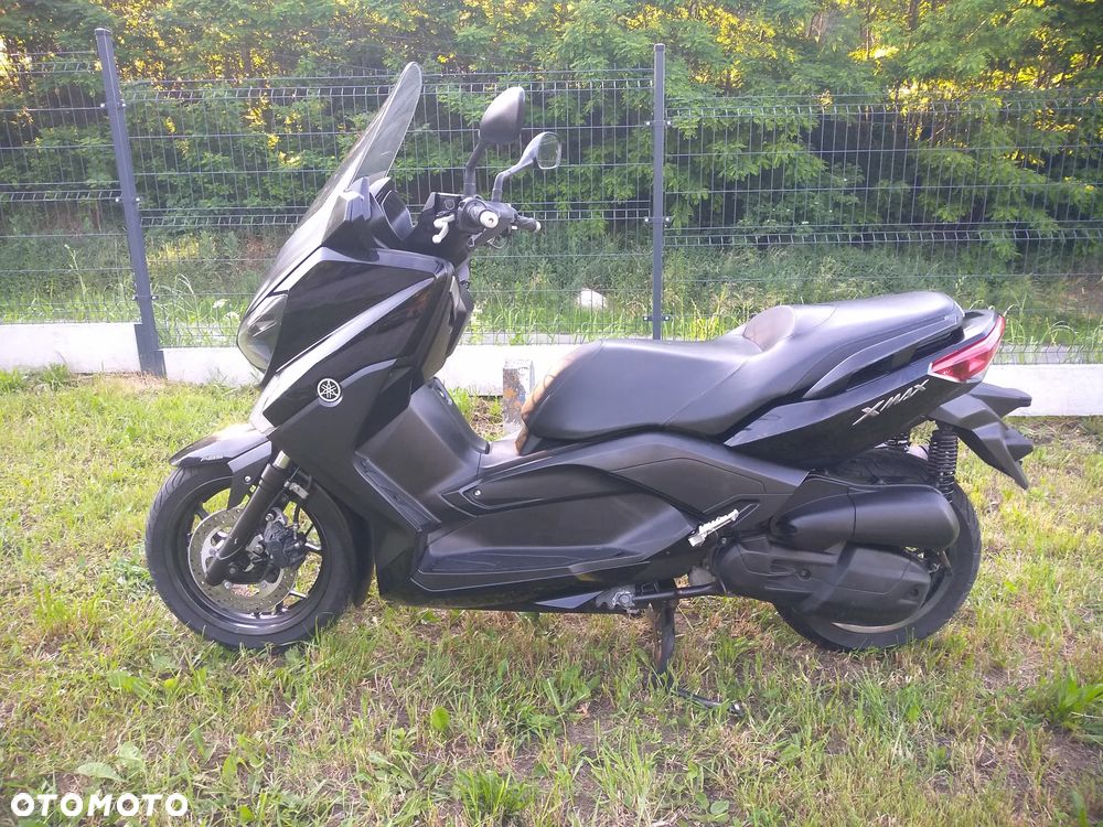 Yamaha X-max - 15