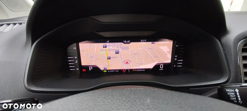 Skoda Karoq 1.6 TDI 4x2 Style DSG - 8