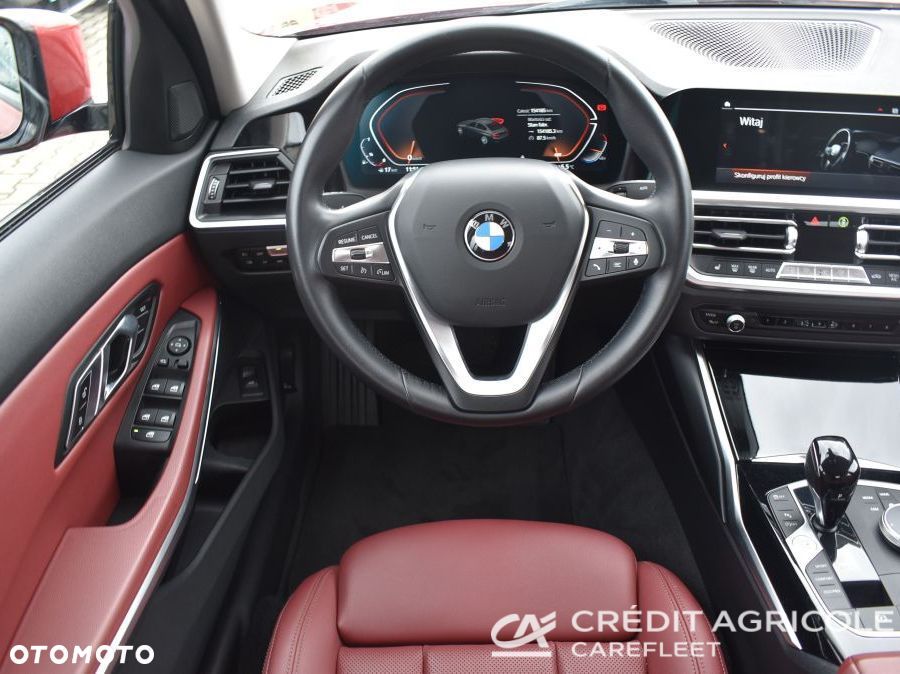 BMW Seria 3 330i xDrive Sport Line - 23