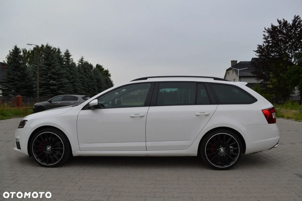 Skoda Octavia 2.0 TDI (Green tec) RS - 3