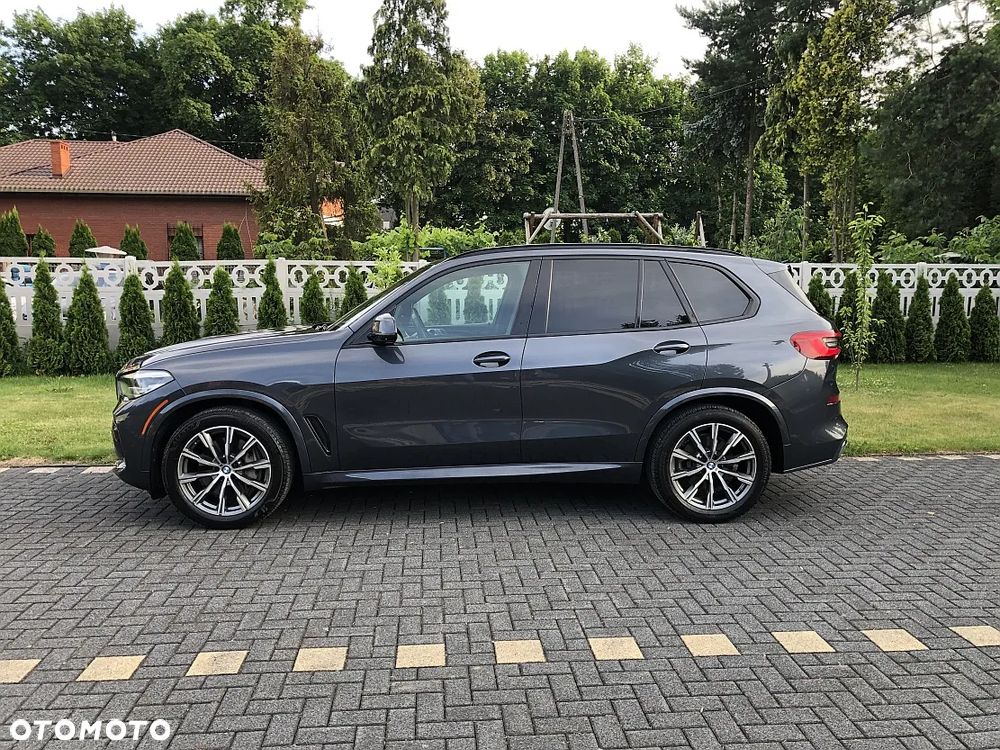BMW X5 xDrive50i - 8
