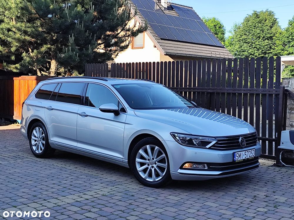 Volkswagen Passat Variant 2.0 TDI (BlueMotion Technology) Comfortline - 4