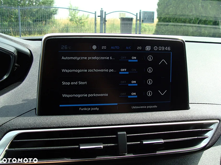 Peugeot 3008 BlueHDi 130 Stop & Start EAT8 Allure - 21