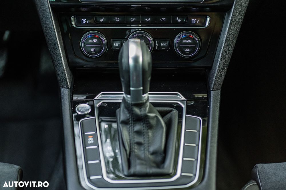 Volkswagen Passat Variant 2.0 TDI DSG R Executive - 21