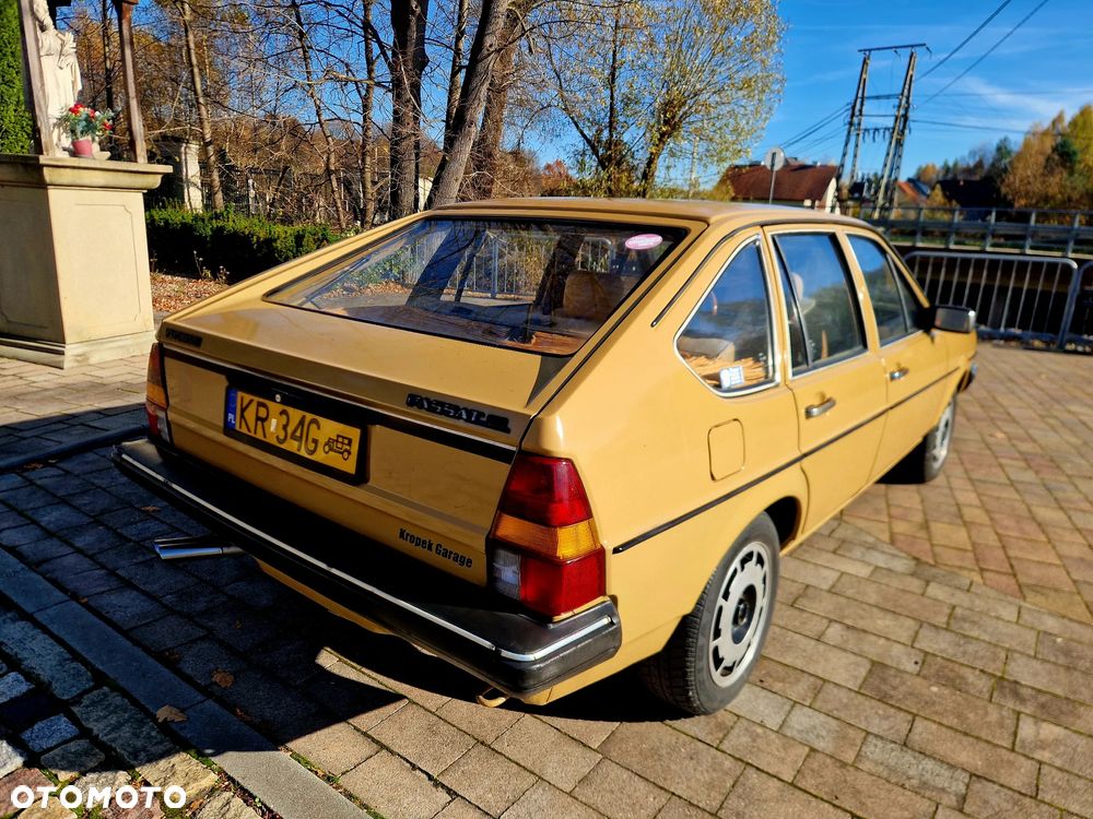 Volkswagen Passat - 13