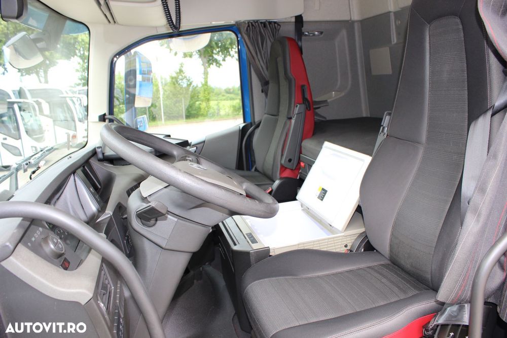 Volvo FH13 - 12