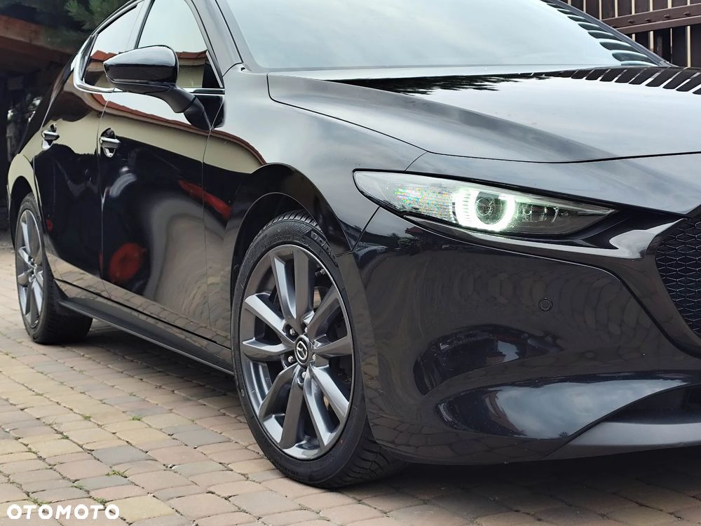 Mazda 3 e-SKYACTIV-G 2.0 M HYBRID DRIVE - 17