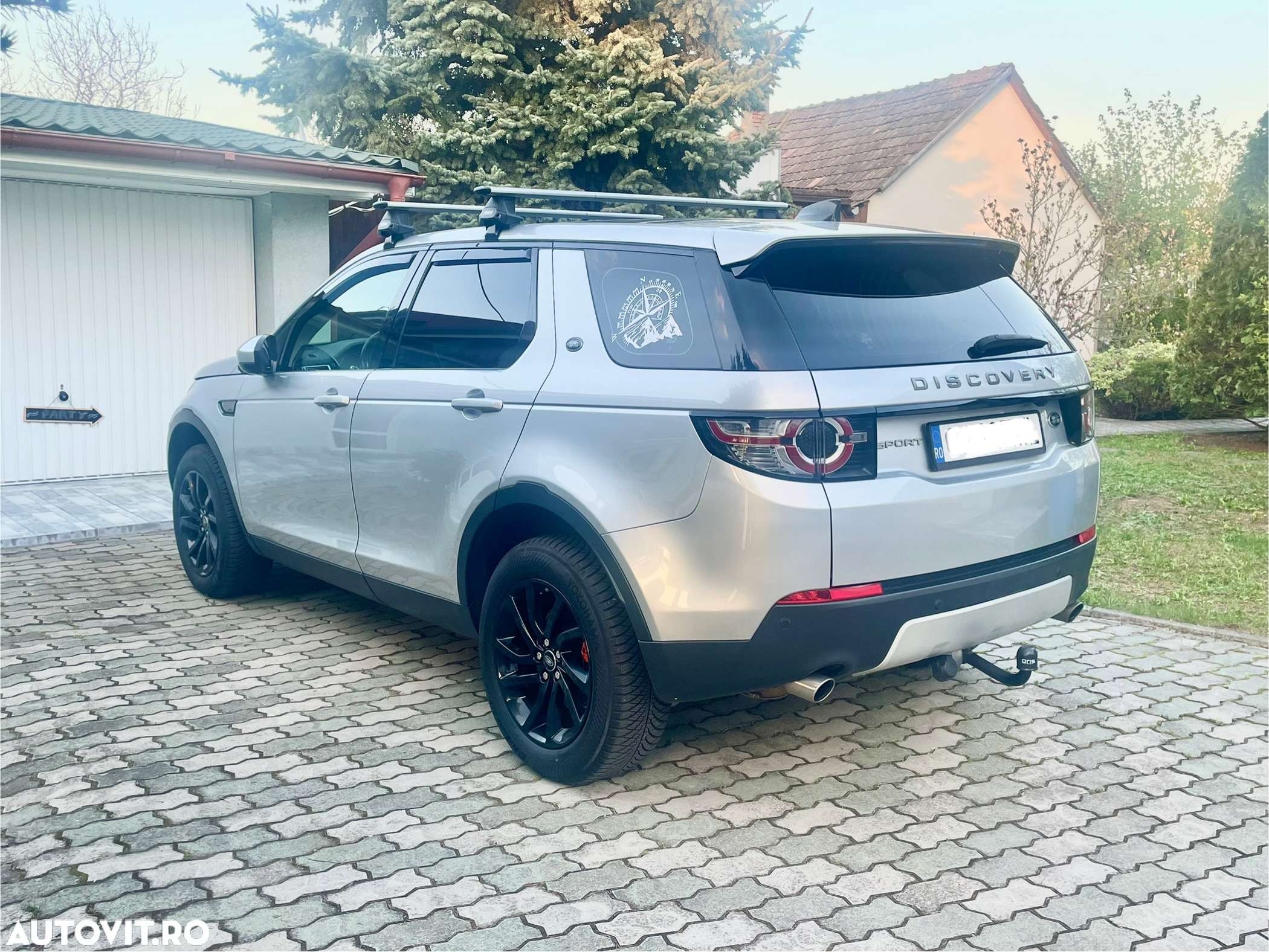 Land Rover Discovery Sport 2.0 l TD4 HSE Luxury Aut. - 2