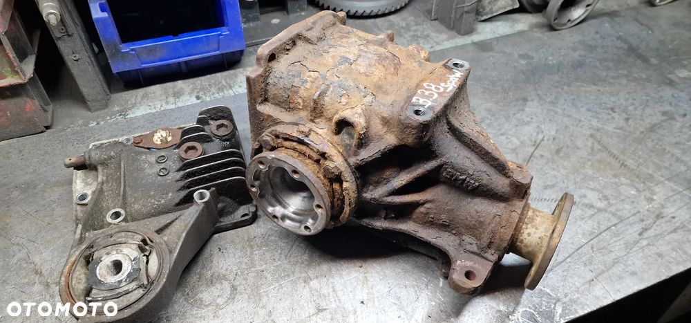 BMW E36 COMPACT DYFER SZPERA 100 procent 3.38 mała głowa - 1