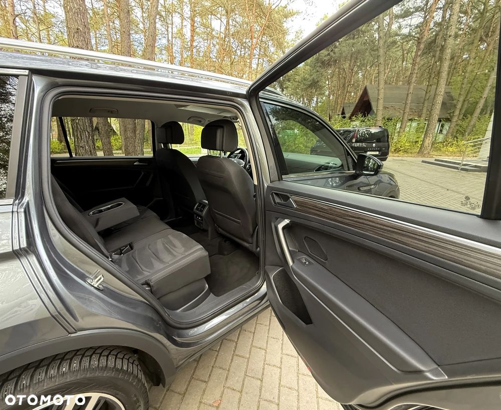 Volkswagen Tiguan Allspace 2.0 TDI 4Mot Elegance DSG - 24