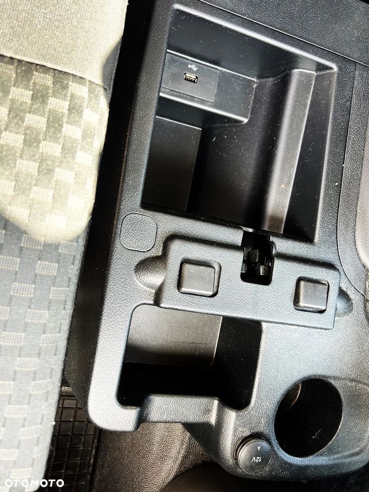 Ford TRANSIT CONNECT - 15