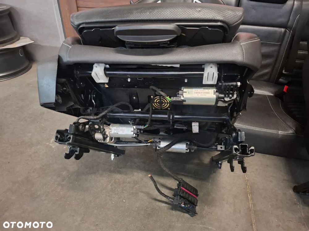 Fotele Recaro + boczki +podłokietnik Opel Insignia A 2011 rok lift OPC EU komplet podgrzewane - 9