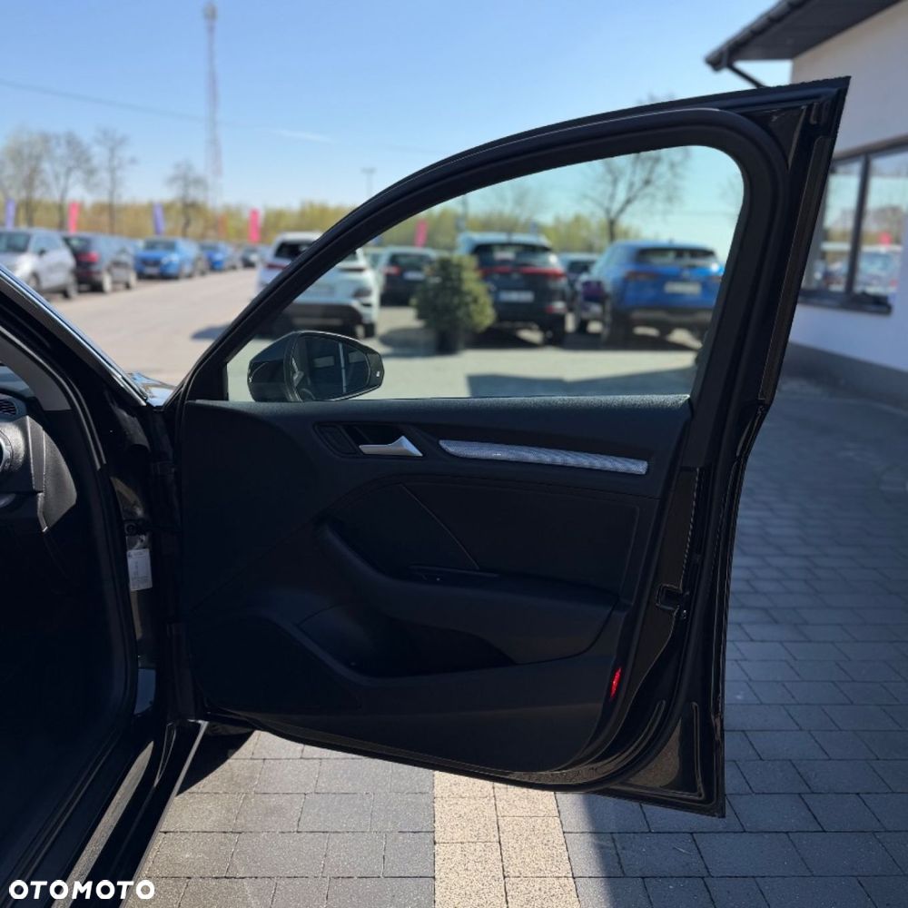 Audi A3 Sportback - 37