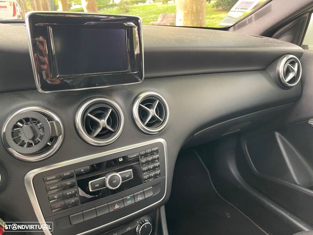 Mercedes-Benz A 180 CDI BlueEFFICIENCY - 20