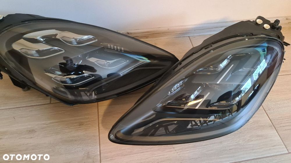 Porsche Cayenne 9Y0 lampa full led prawa lewa zderzak maska - 2