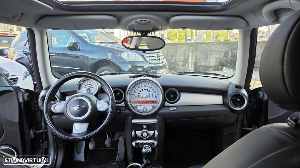 MINI 3 Portas Cooper D - 6