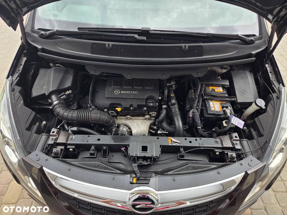 Opel Zafira Tourer 1.4 Turbo Automatik Business Innovation - 21