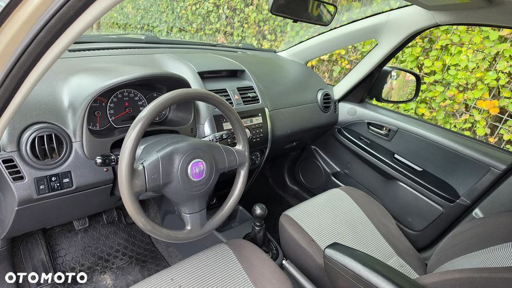 Fiat Sedici - 9
