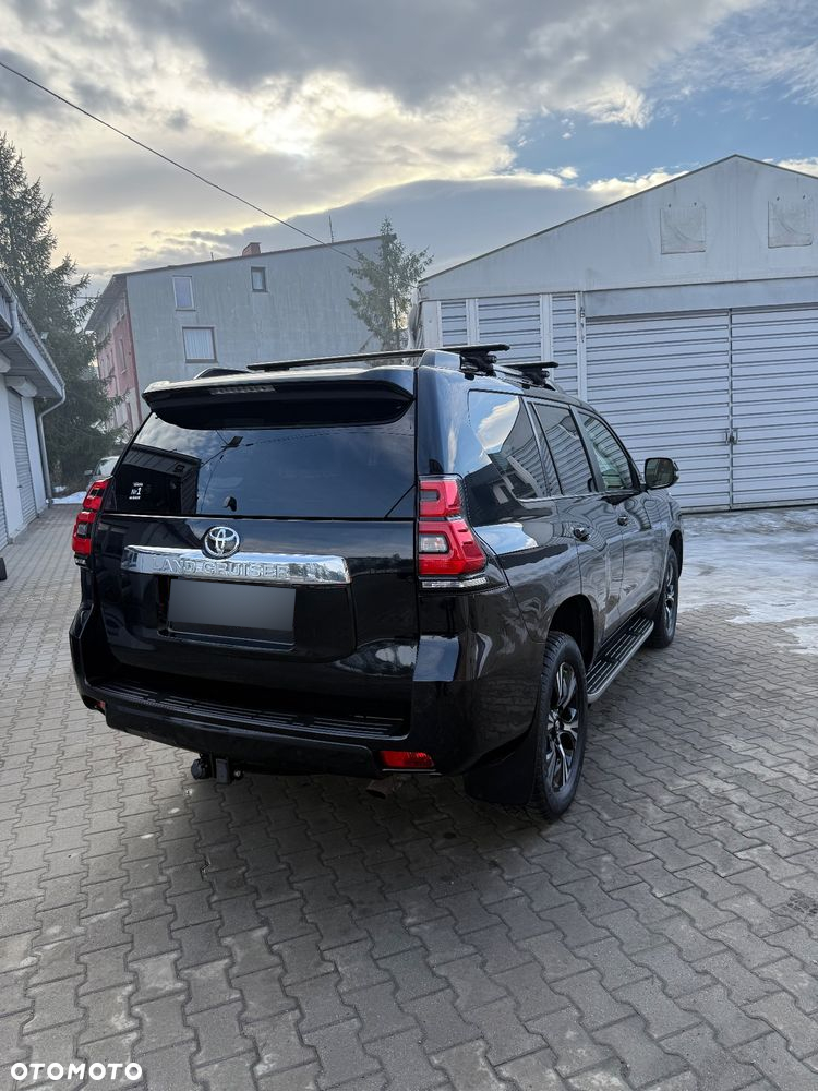 Toyota Land Cruiser LC 2.8 D-4D Invincible - 3