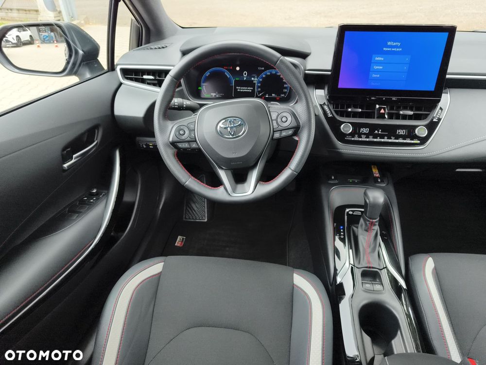 Toyota Corolla - 13