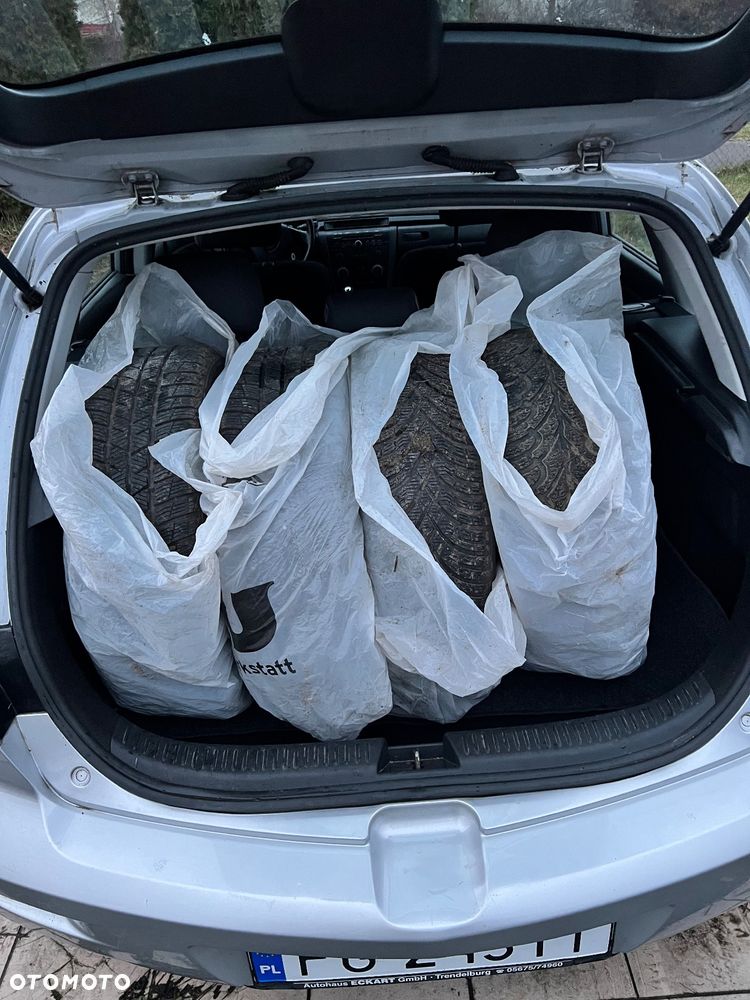 Mazda 3 1.6 Sport Comfort - 17