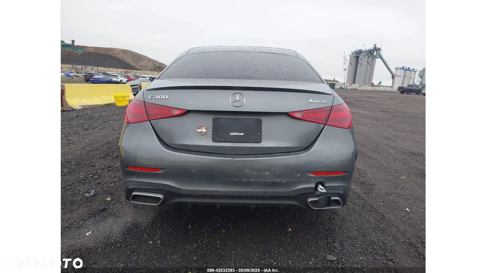 Mercedes-Benz Klasa C 300 4Matic 9G-TRONIC Edition AMG Line - 8