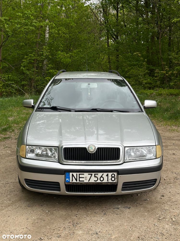 Skoda Octavia 1.6 Tour - 2