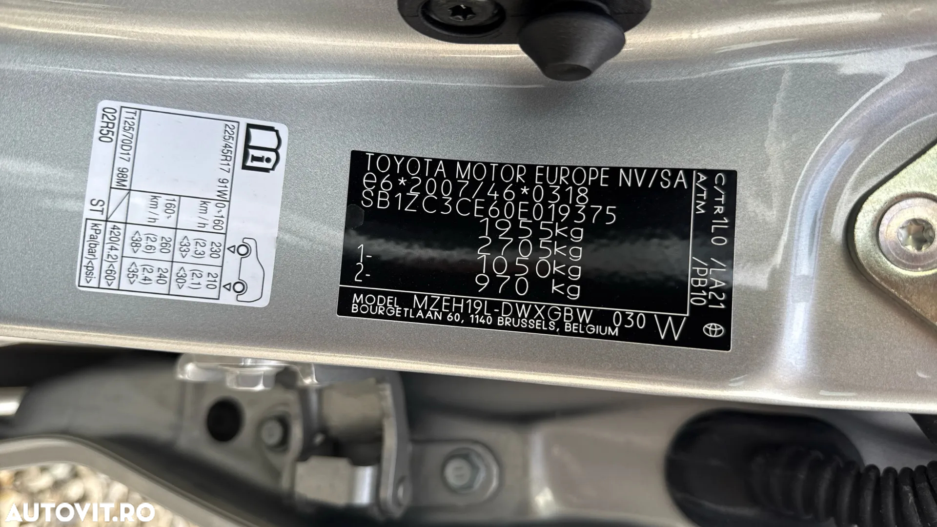 Toyota Corolla 2.0 HSD TS Exclusive Plus - 39