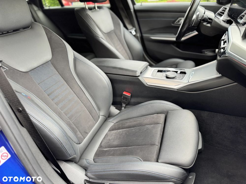 BMW Seria 3 320d xDrive MHEV M Sport sport - 21