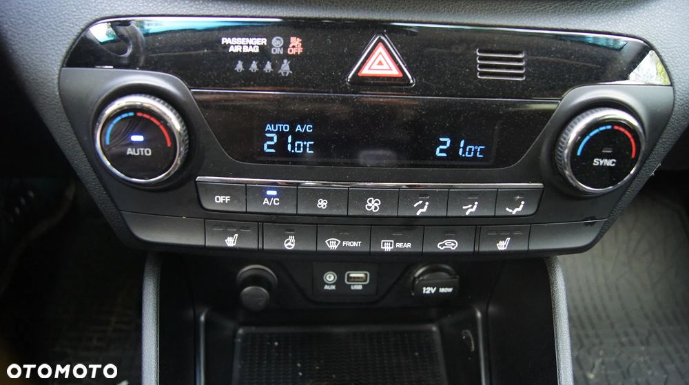 Hyundai Tucson blue 1.6 GDi 2WD Navi - 20