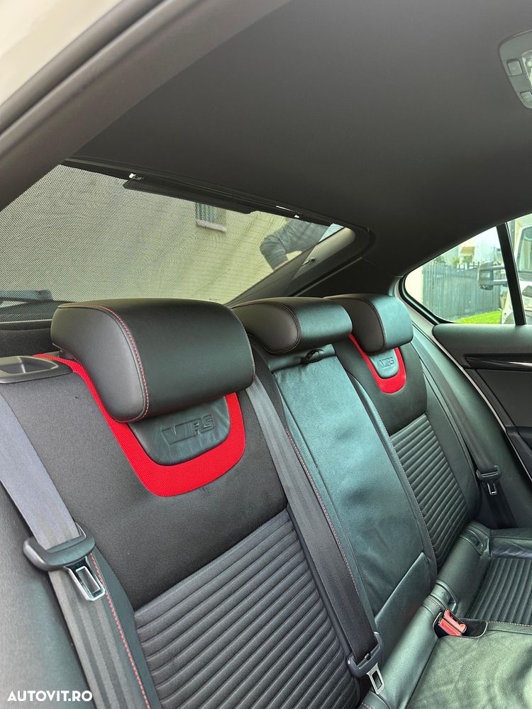 Skoda Octavia 2.0 TDI DSG RS - 13